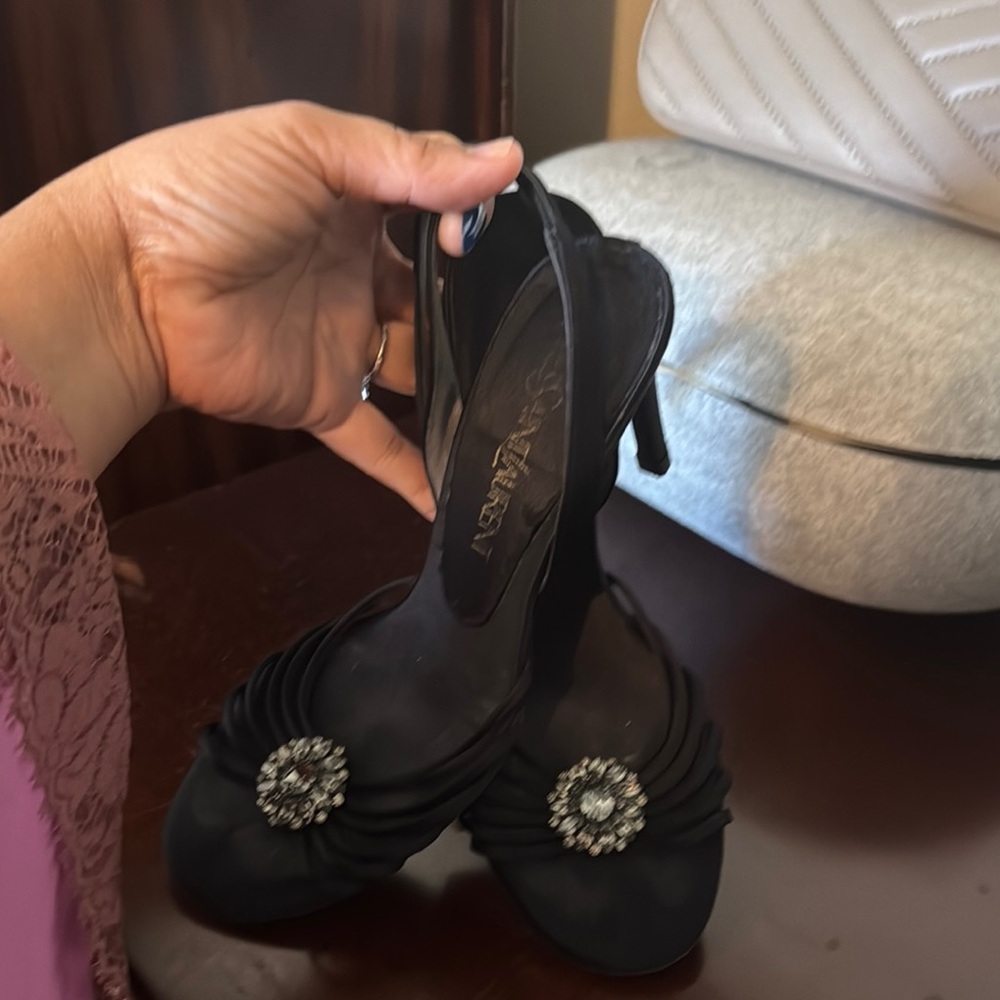 Saint Laurent Black Women's Shoes - Picture 3 of 4